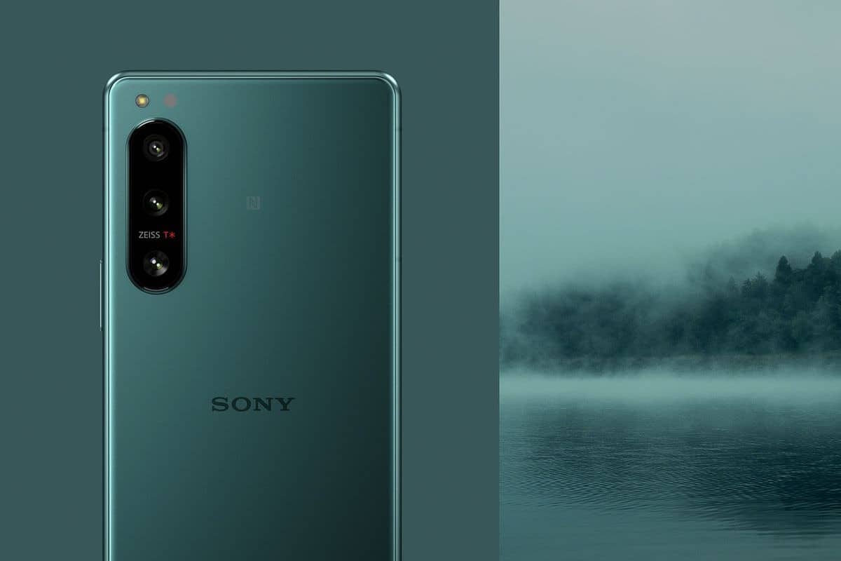 Sony ra mắt điện thoại Xperia 5 IV với khả năng quay video 4K120P