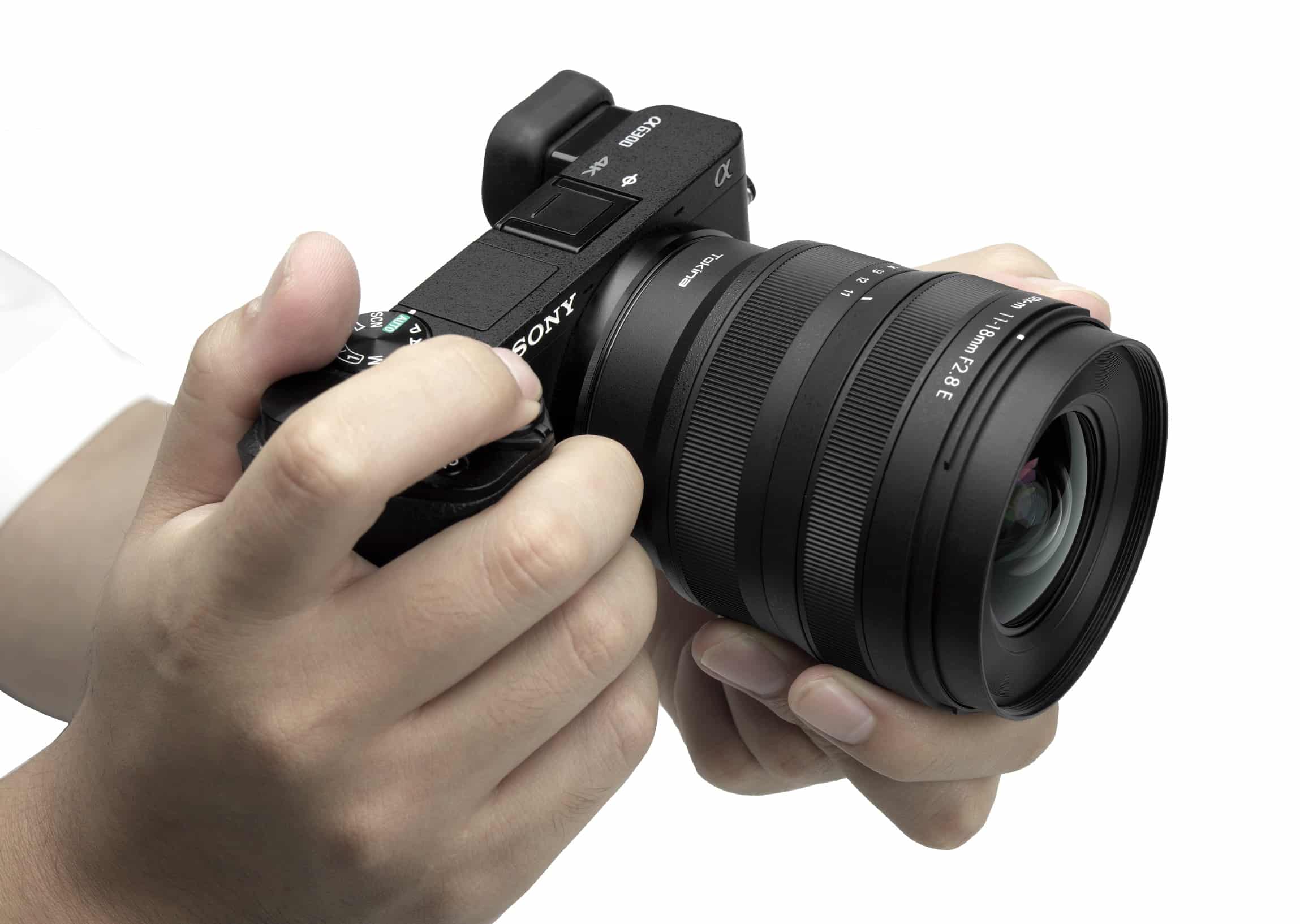 Tokina ra mắt ống kính 11-18mm F2.8 dành cho các máy ảnh APS-C ngàm E của Sony