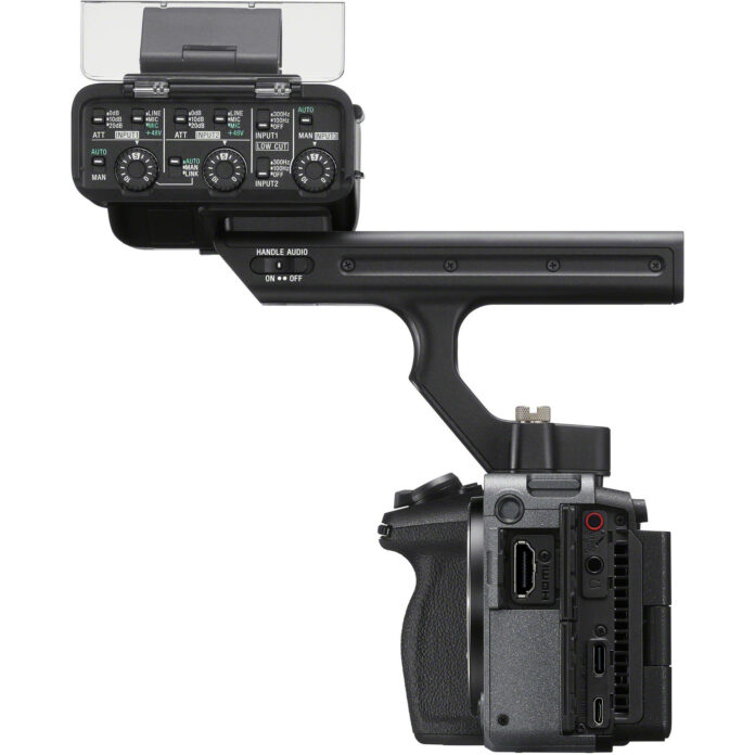 Máy quay Sony FX30 với XLR Handle