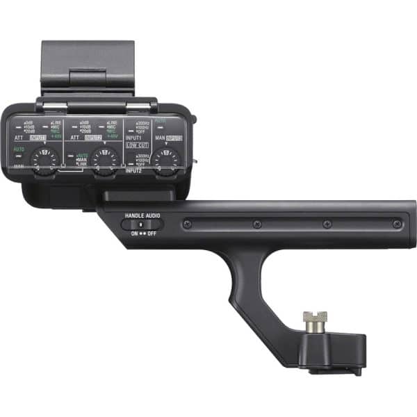 Máy quay Sony FX30 với XLR Handle