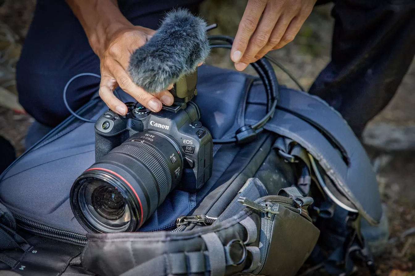 Đặt trước máy ảnh Canon EOS R6 Mark II, nhận ngay loạt quà trị giá hơn 6 triệu đồng hấp dẫn