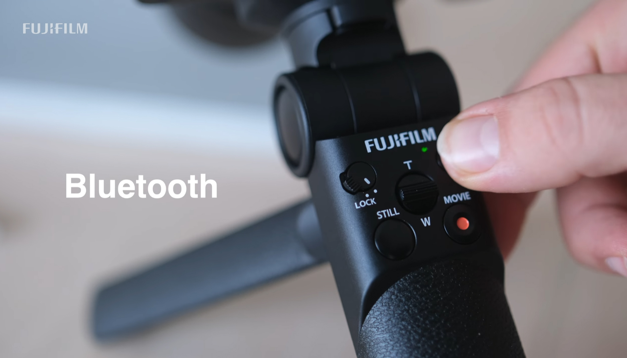 Fujifilm ra mắt tripod grip TG-BT1 tương thích với máy ảnh X-S10 và các máy ảnh X-T5, X-T4, X-T3, X-T30, X-T30 II