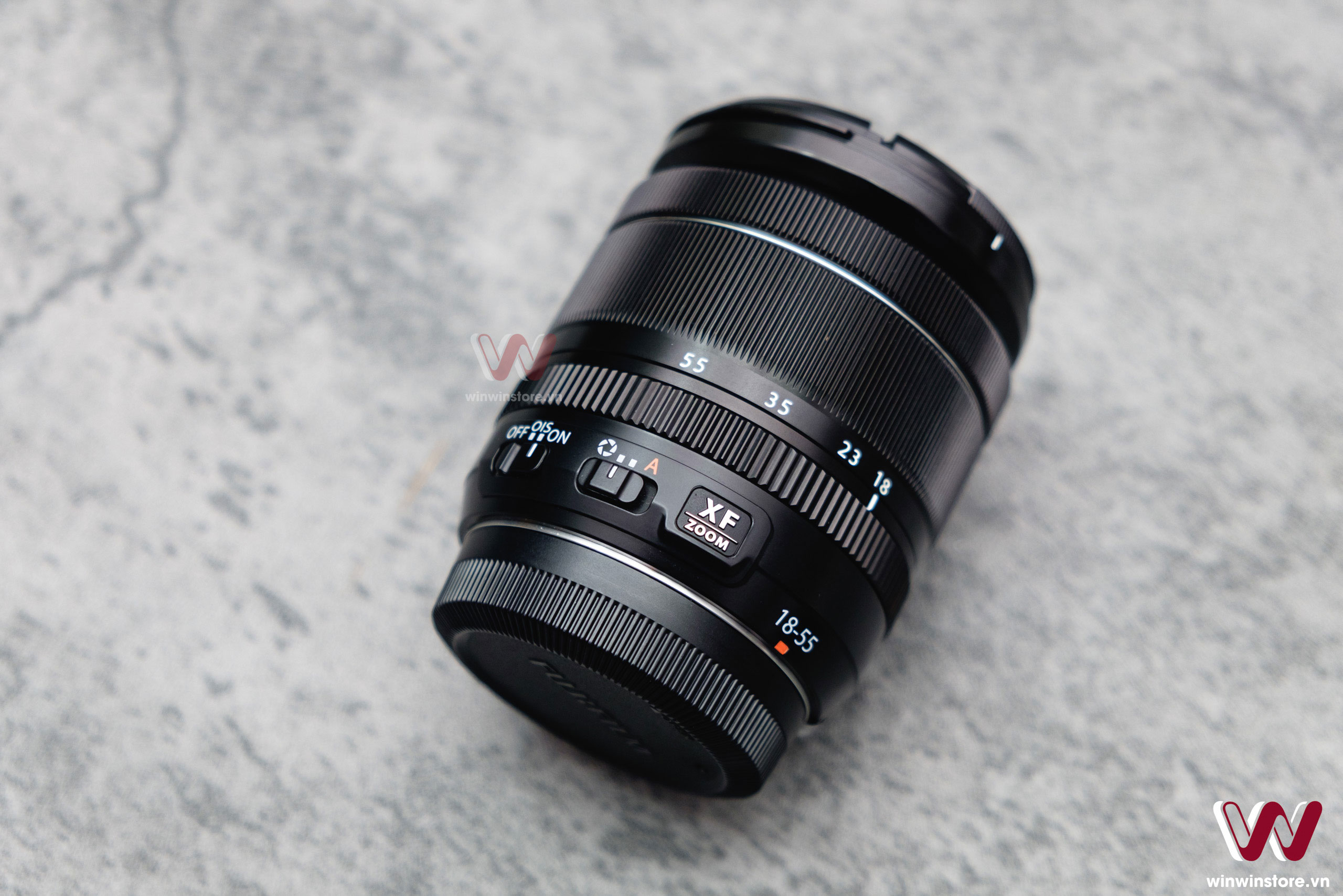 Ống kính Fujifilm XF 18-55mm F2.8-4 R LM OIS