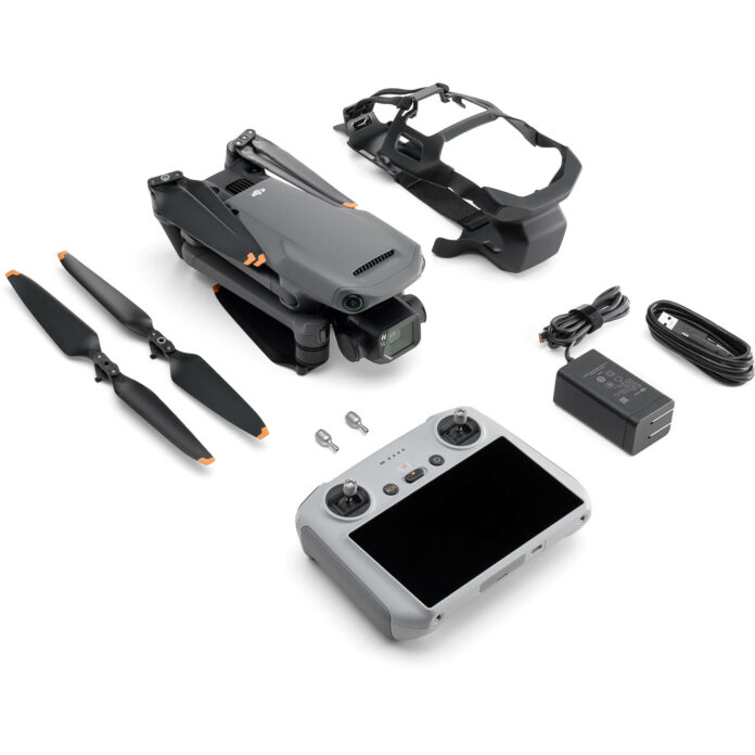 DJI Mavic 3 Classic với DJI RC Remote