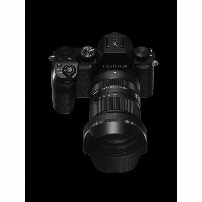 Ống kính Sigma 18-50mm F2.8 DC DN cho Fujifilm X