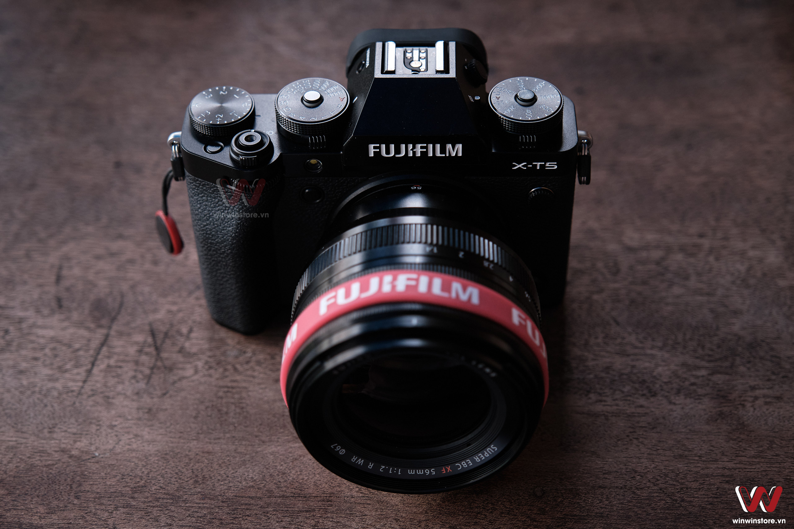 Đánh giá máy ảnh Fujifilm X-T5: Phiên bản nâng cấp đáng giá cho X-T3