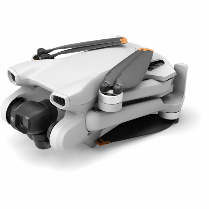 DJI Mini 3 Combo Plus (RC)