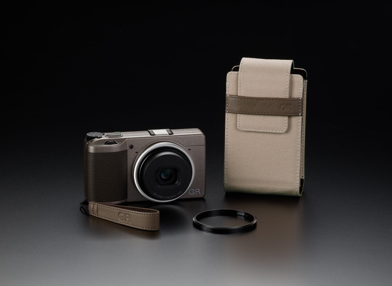 Ricoh GR III Diary Edition01