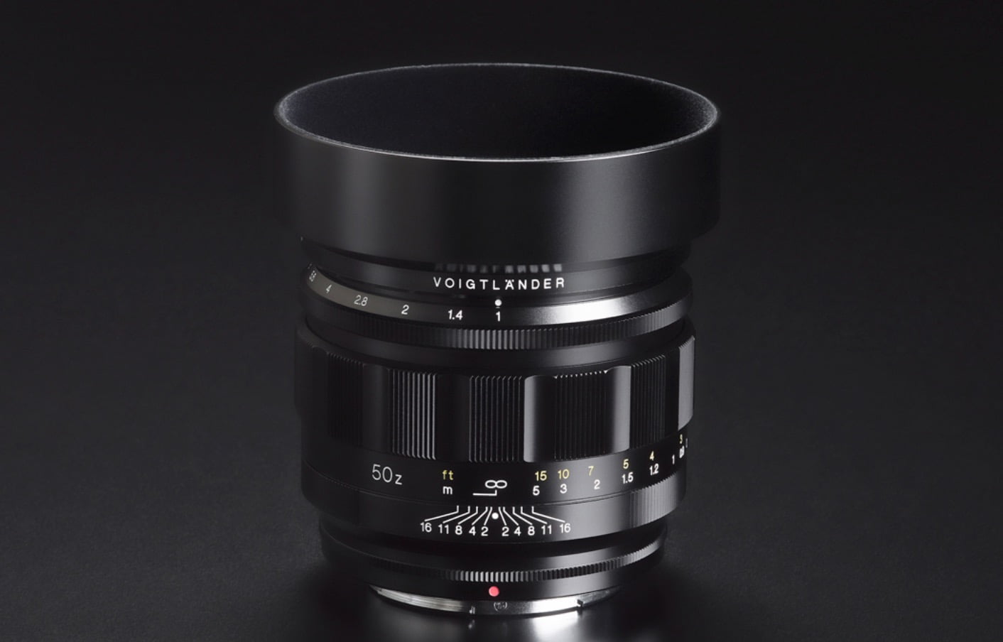 Voigtlander 50mm F1 Aspherical 03