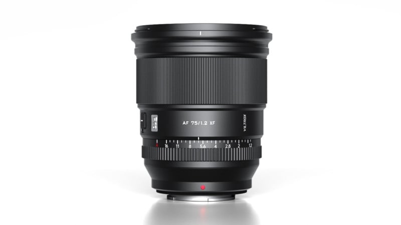 Viltrox ra mắt ống kính AF 75mm F1.2 cho Fujifilm X mới