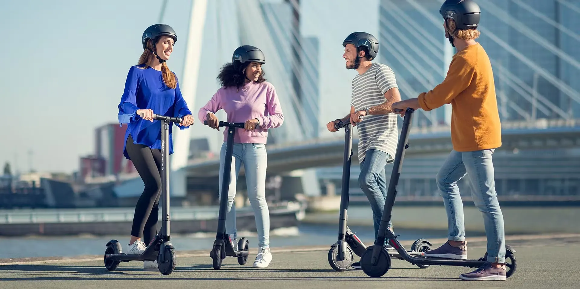 Xe điện Segway Ninebot KickScooter D18W