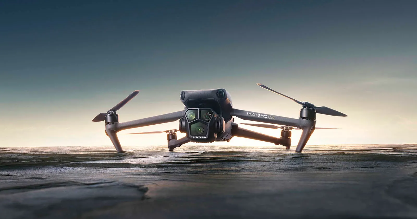 DJI Mavic 3 Pro 07