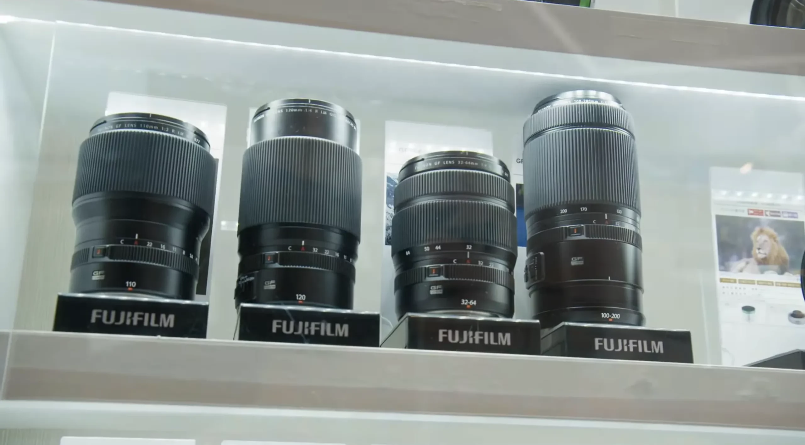 Cùng tham quan nhà máy Fujifilm, nơi sản xuất và lắp ráp các ống kính X và GFX