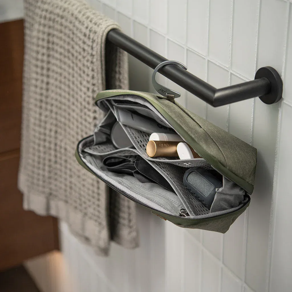 small wash pouch sage 01