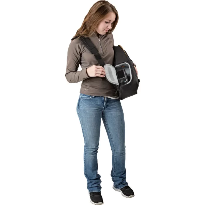 Túi máy ảnh Lowepro Slingshot Edge 150 AW
