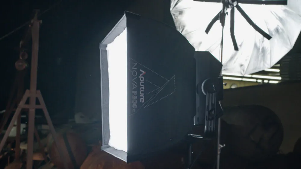 Phụ kiện Aputure Softbox cho Nova P300c