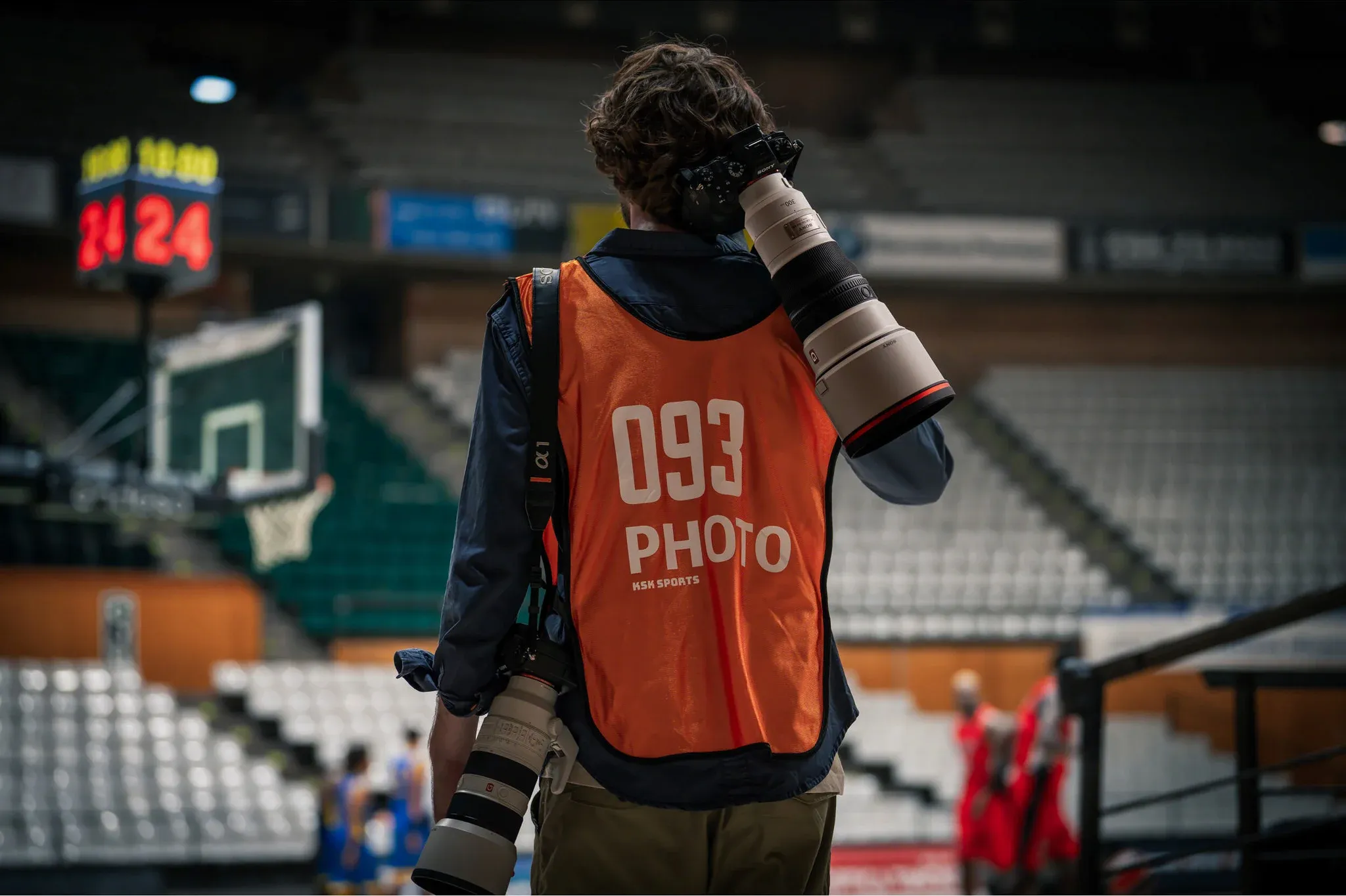 8178479 sony fe 300mm f 2