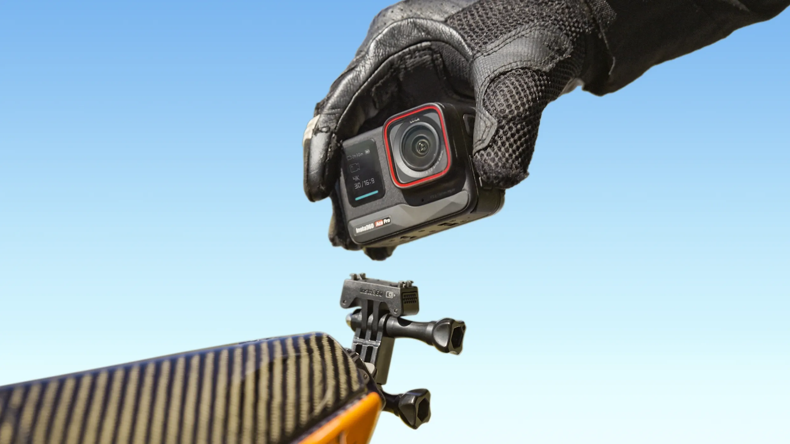 insta360 ace va ace pro ra mat 6