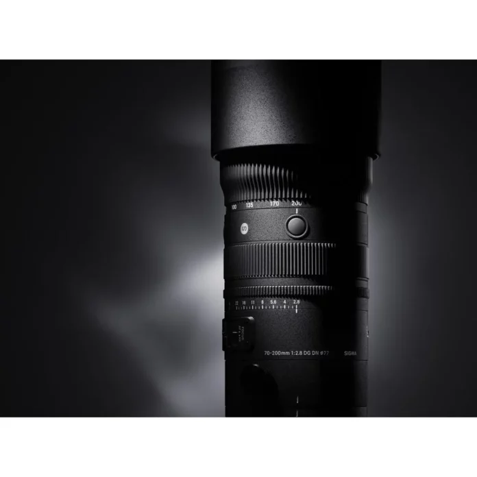 Ống kính Sigma 70-200mm F2.8 DG DN OS Sports cho Sony E