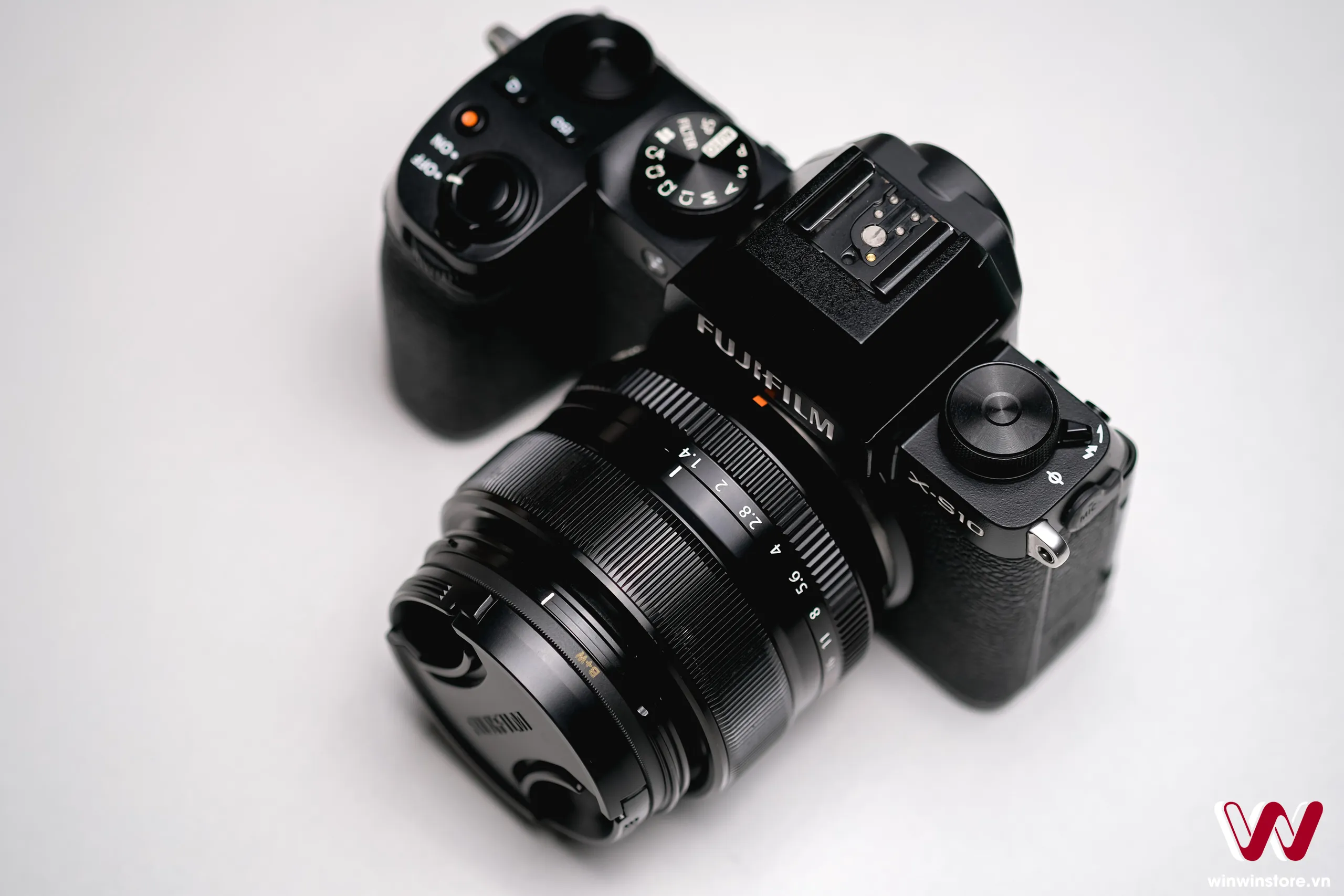 Fujifilm X-S10 với XF 35mm F1.4: Combo máy ảnh nhỏ gọn, tiện lợi cho mùa Tết 2024