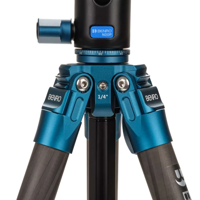 Chân máy Benro SuperSlim Carbon Fiber với Ball Head