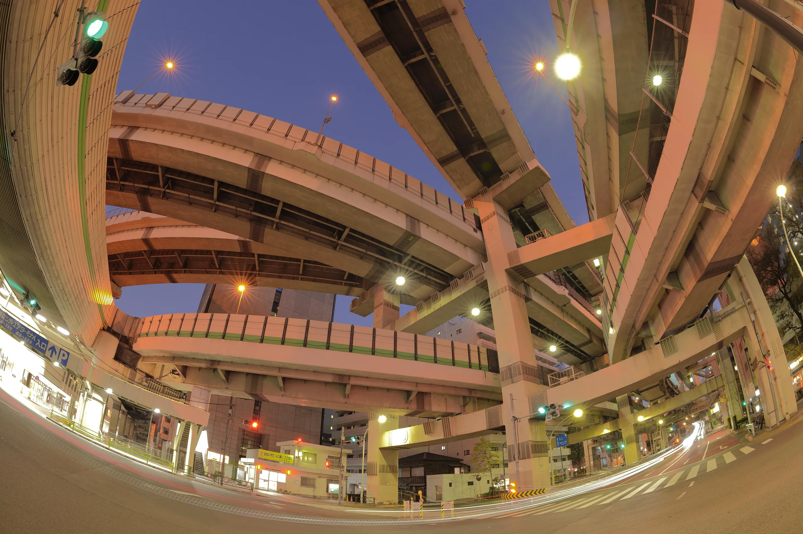 Ống kính Sigma 15mm F1.4 Fisheye DG DN Art cho Sony E