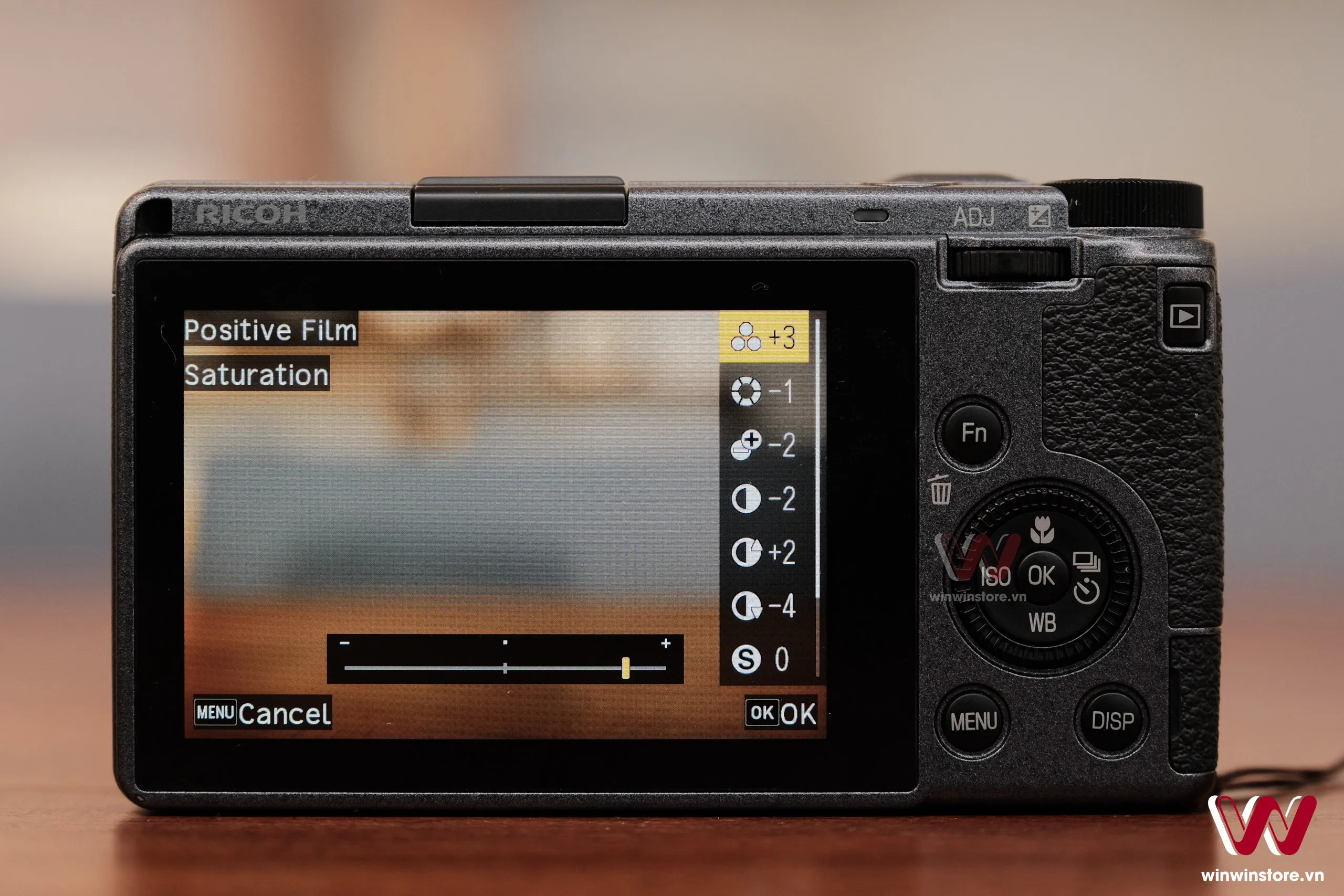 Hướng dẫn chỉnh màu film cho máy ảnh Ricoh GR III/GR IIIx