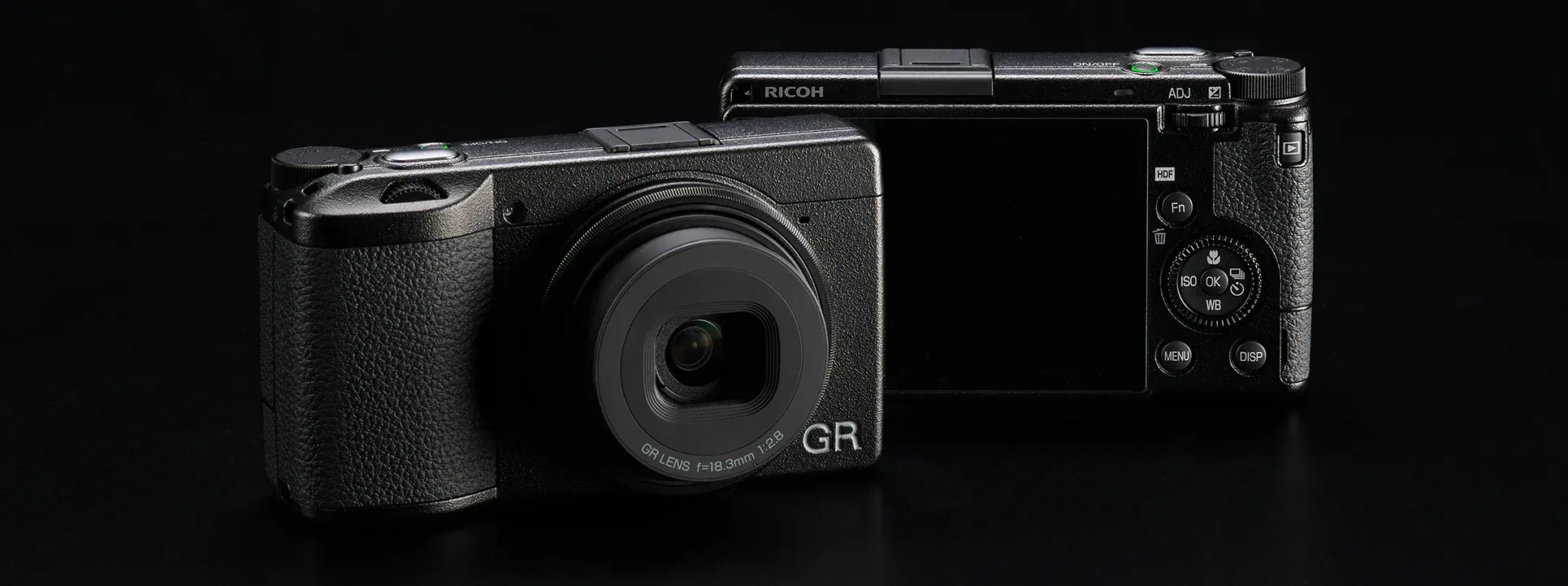 Máy ảnh compact Ricoh GR III HDF