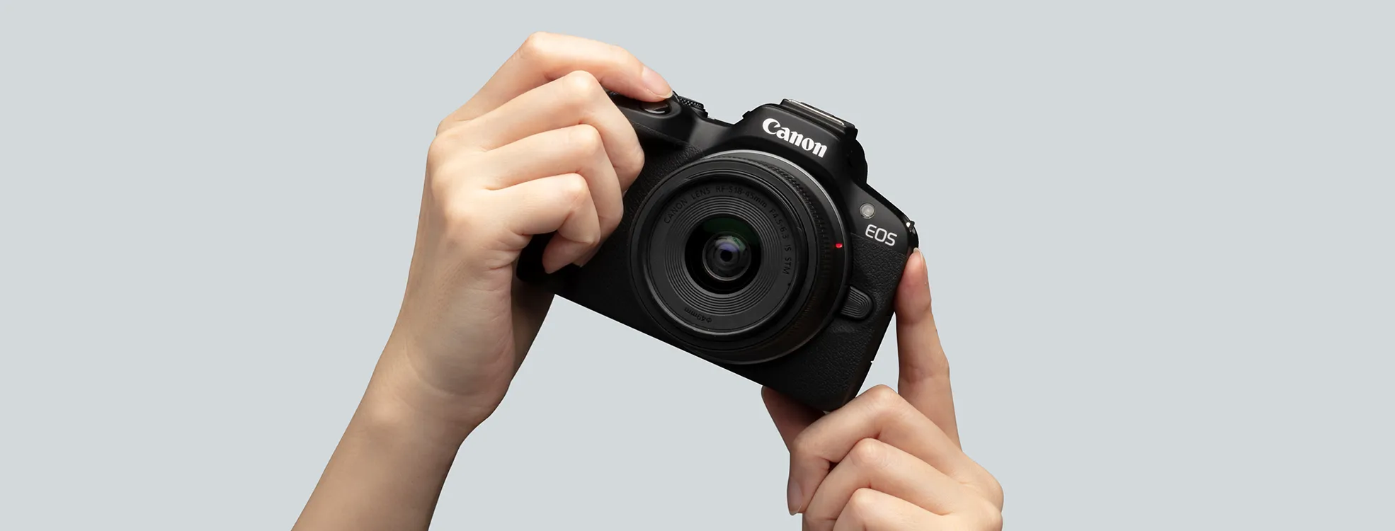 Máy ảnh Canon EOS R50 với ống kính 18-45mm (White)