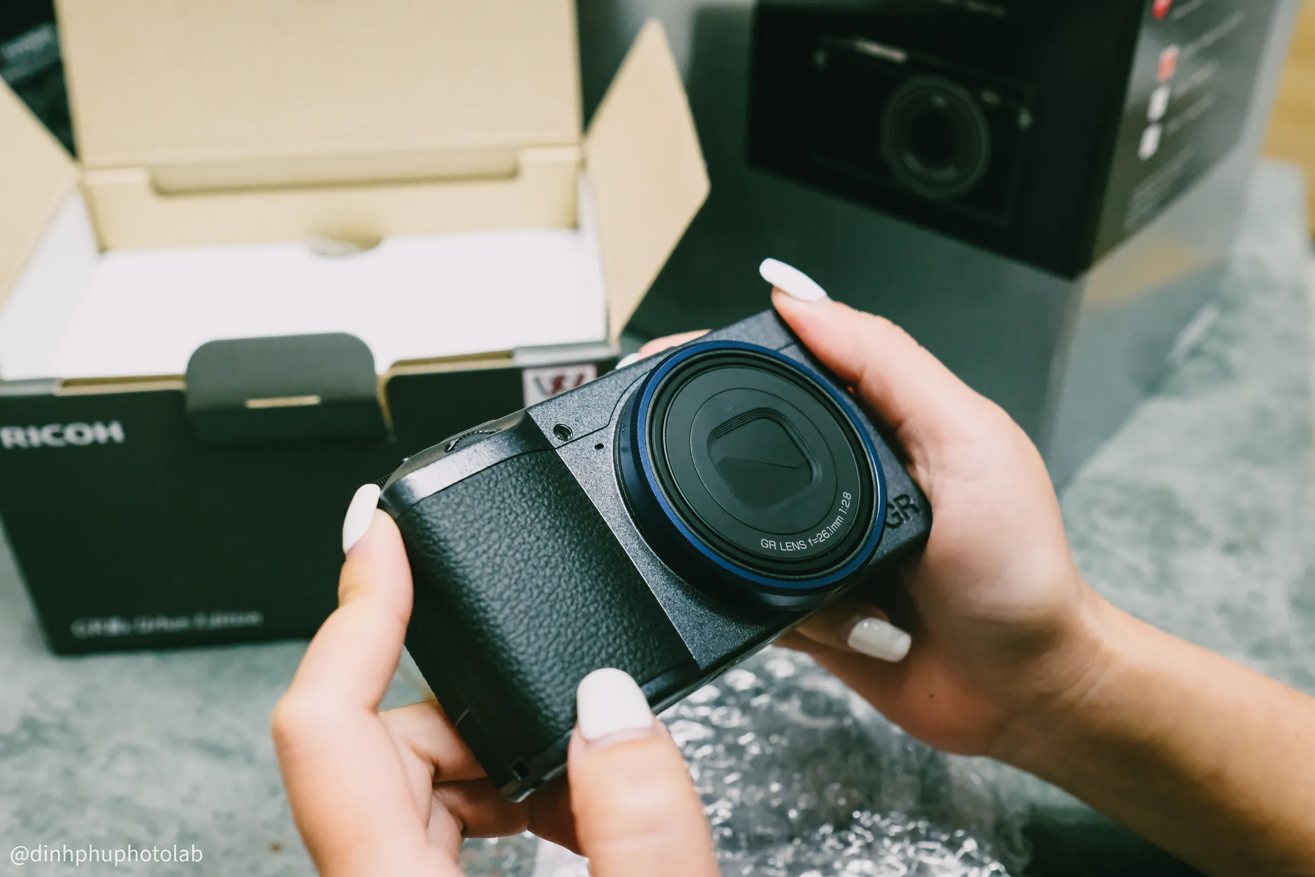 ricoh gr iii gr iiix 2 1