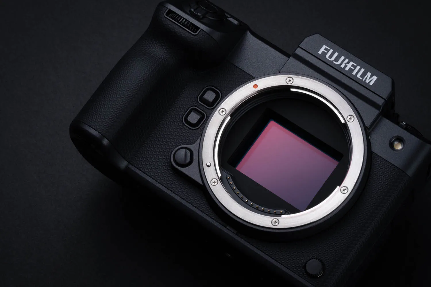 gfx100 ii news thumbnail