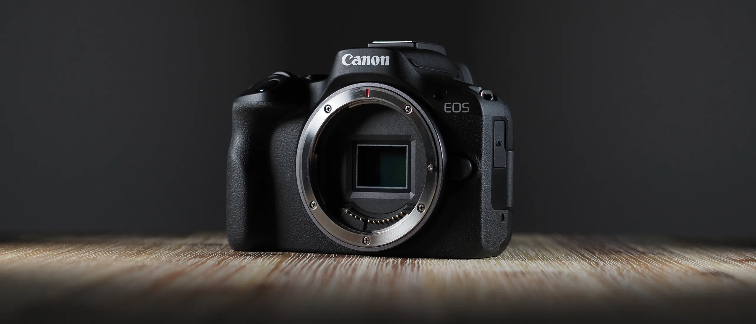 canon eos r50 03