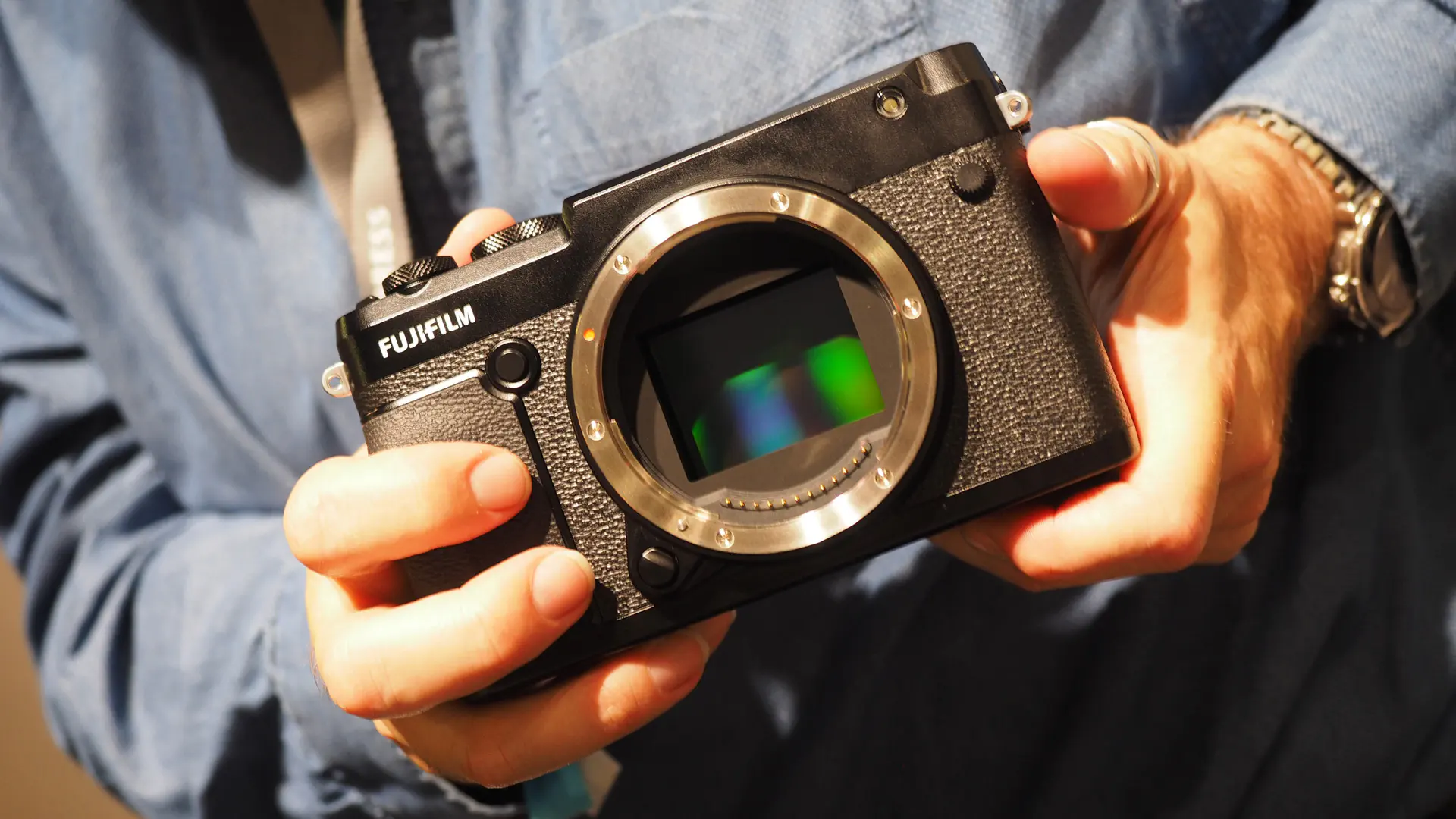 gfx 50r 02
