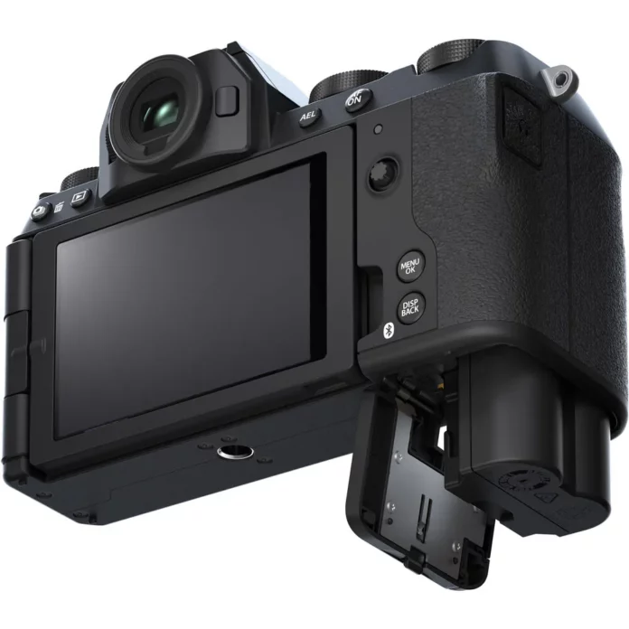 Máy ảnh Fujifilm X-S20 với XF 16-50mm