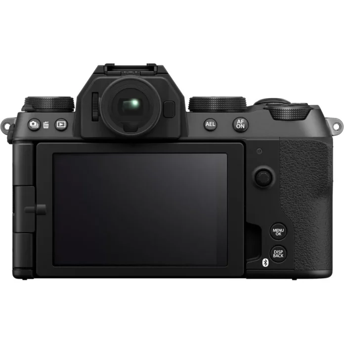 Máy ảnh Fujifilm X-S20 với XF 16-50mm