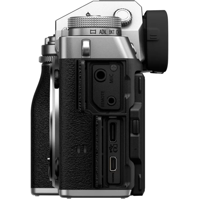 Máy ảnh Fujifilm X-T5 với XF 16-50mm (Silver)