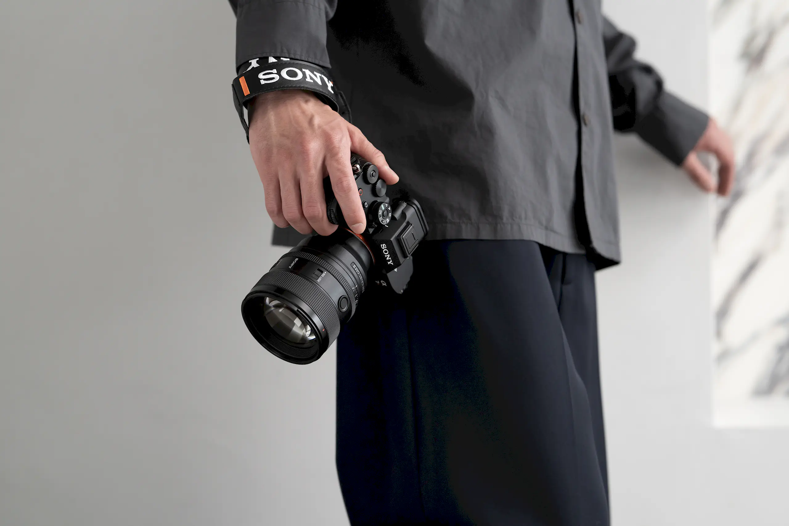 sony fe 85mm 3
