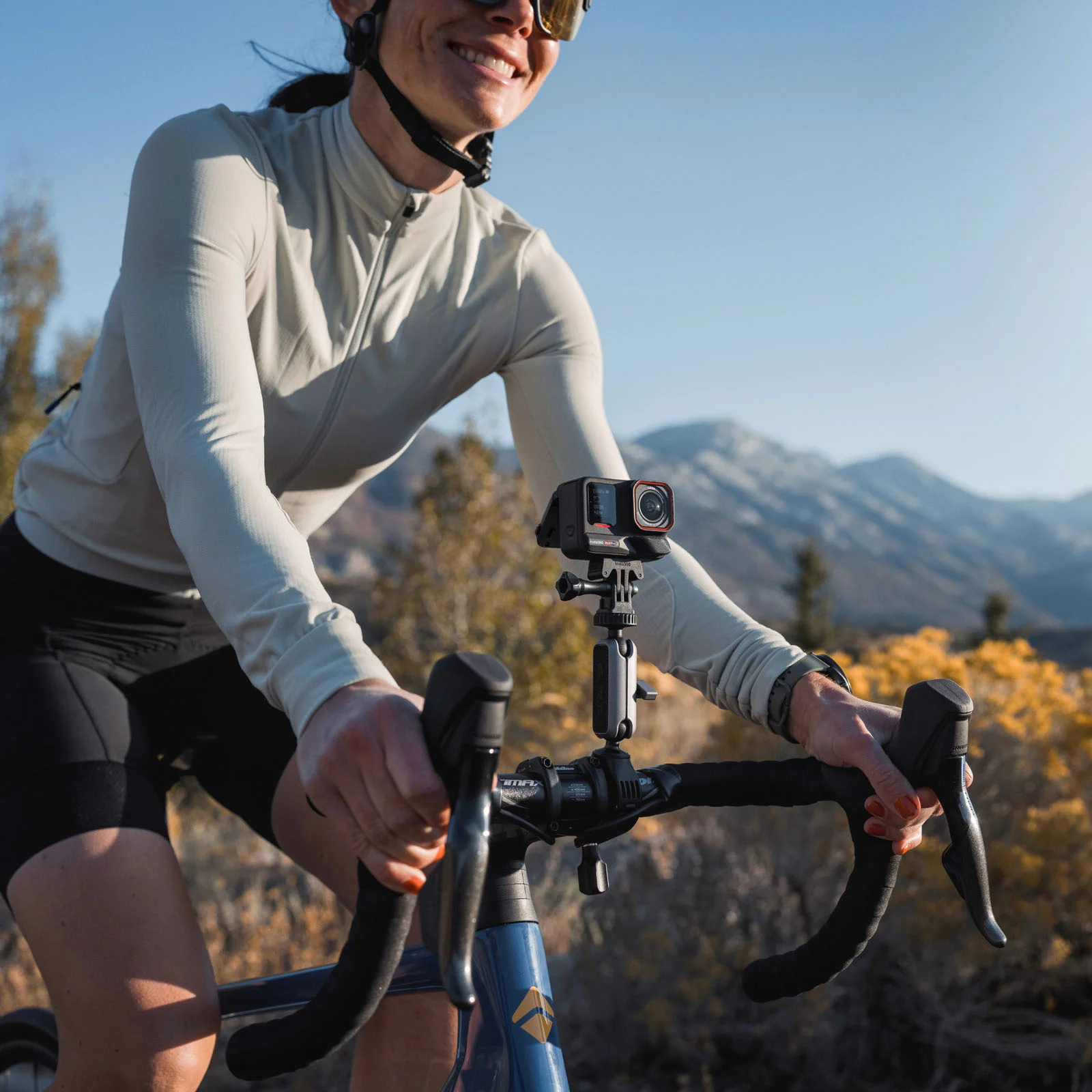 insta360 ace pro 2 road cycling 7