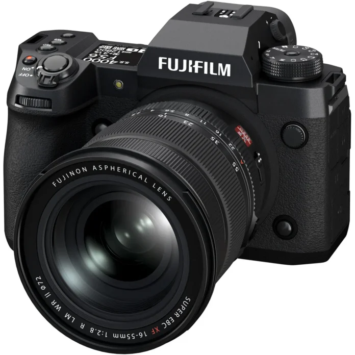 Ống kính Fujifilm XF 16-55mm F2.8 R LM WR II