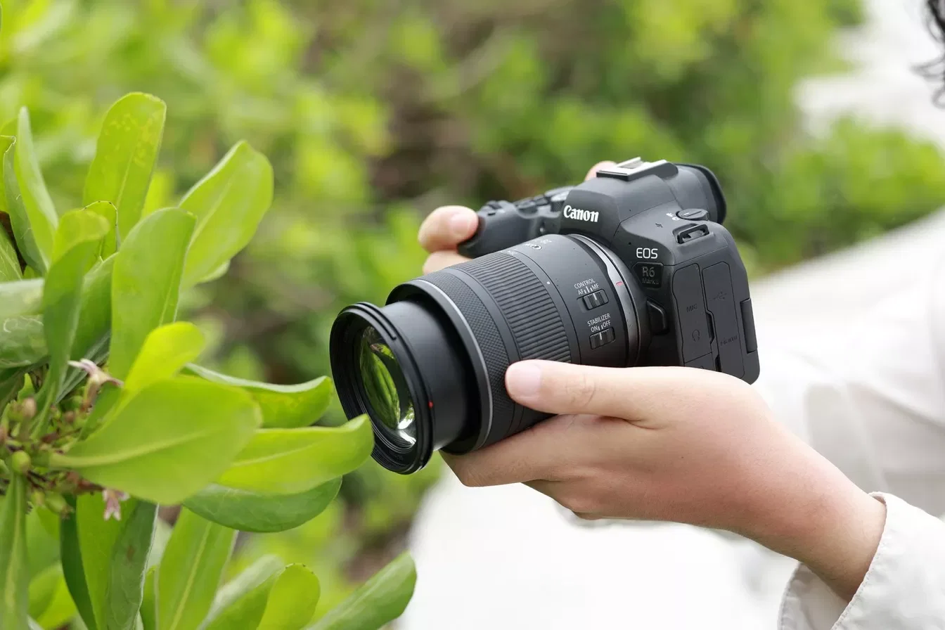 may anh canon rf 28 70mm f2 8 is stm2