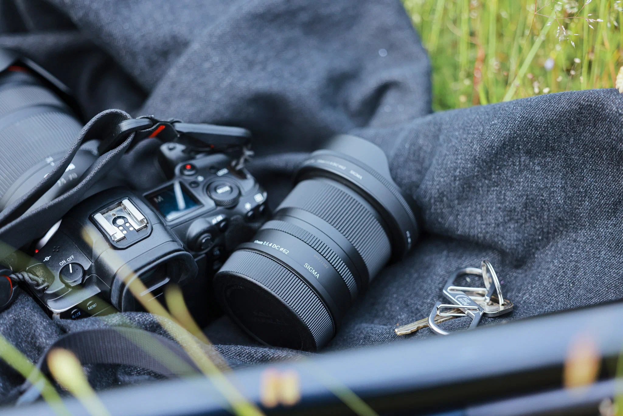 Sigma 12mm F1.4 DC DN (C) Canon RF / RF-S – siêu rộng 12mm F1.4