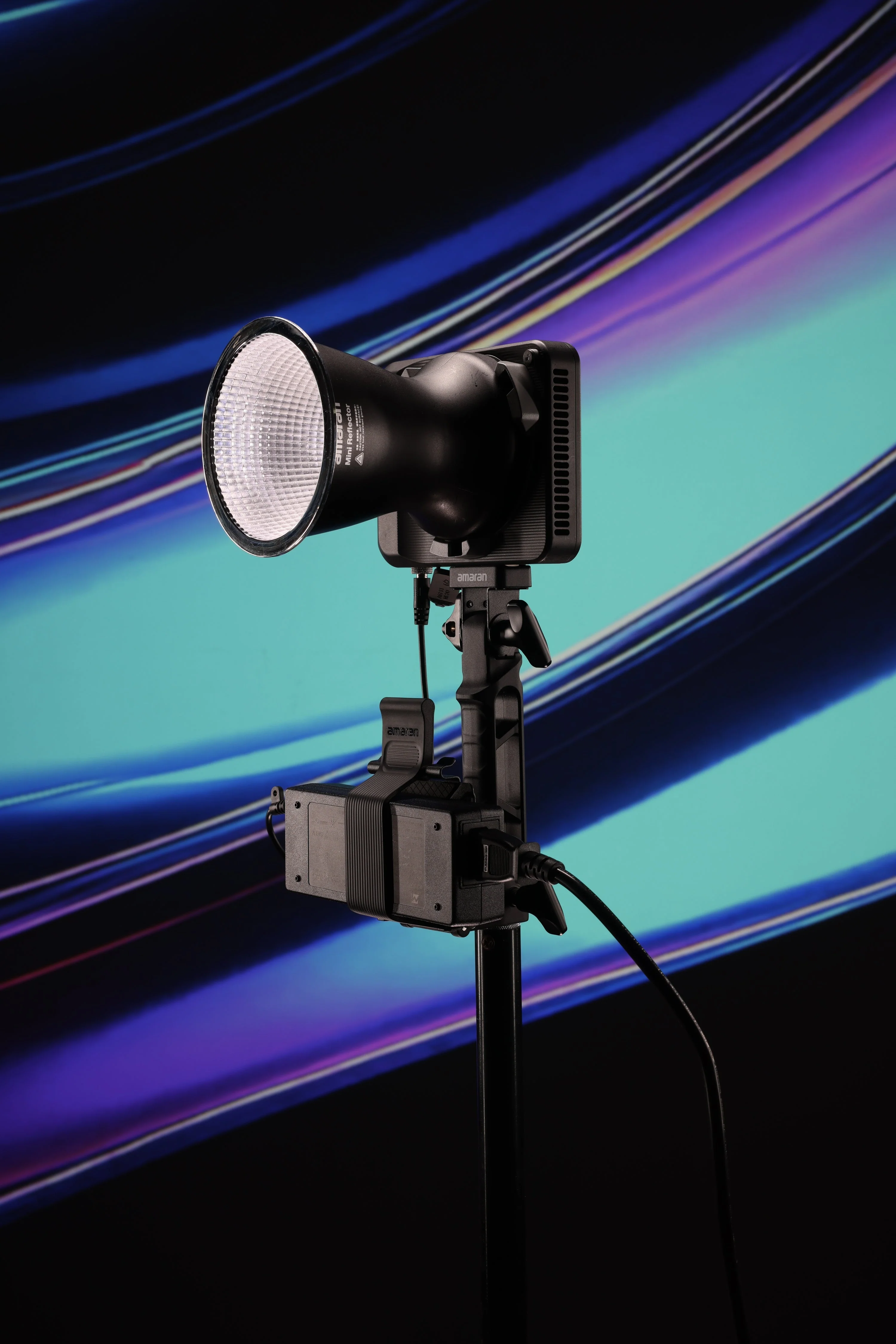 amaran amaran mini reflector for ray series 6977162456485 ajs photo video limited 4074961 12 amaran amaran mini reflector for ray series 6977162456485 ajs photo video limited 4074961
