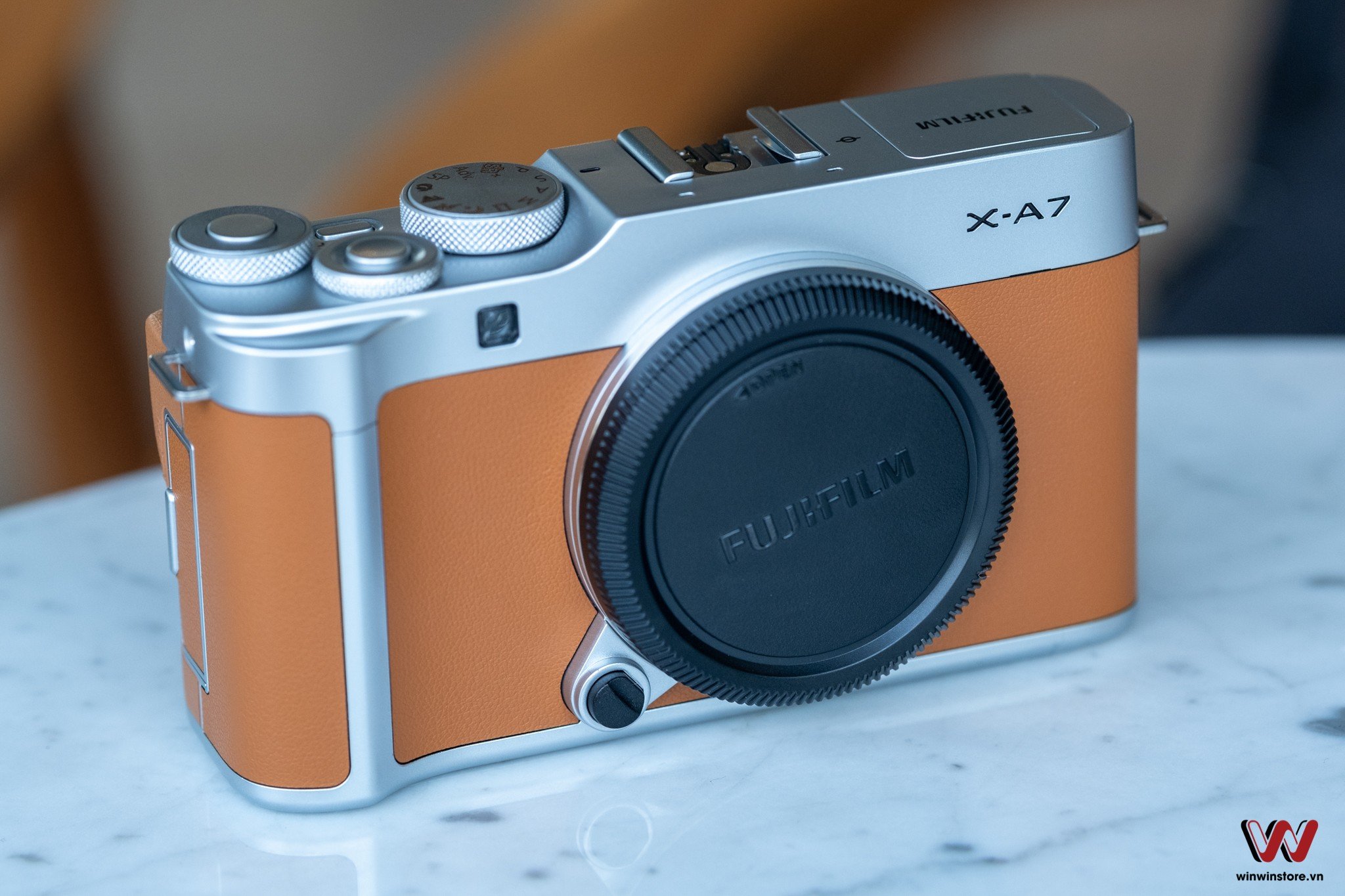 Mở hộp và trên tay nhanh Fujifilm X-A7: camera ai chụp cũng được