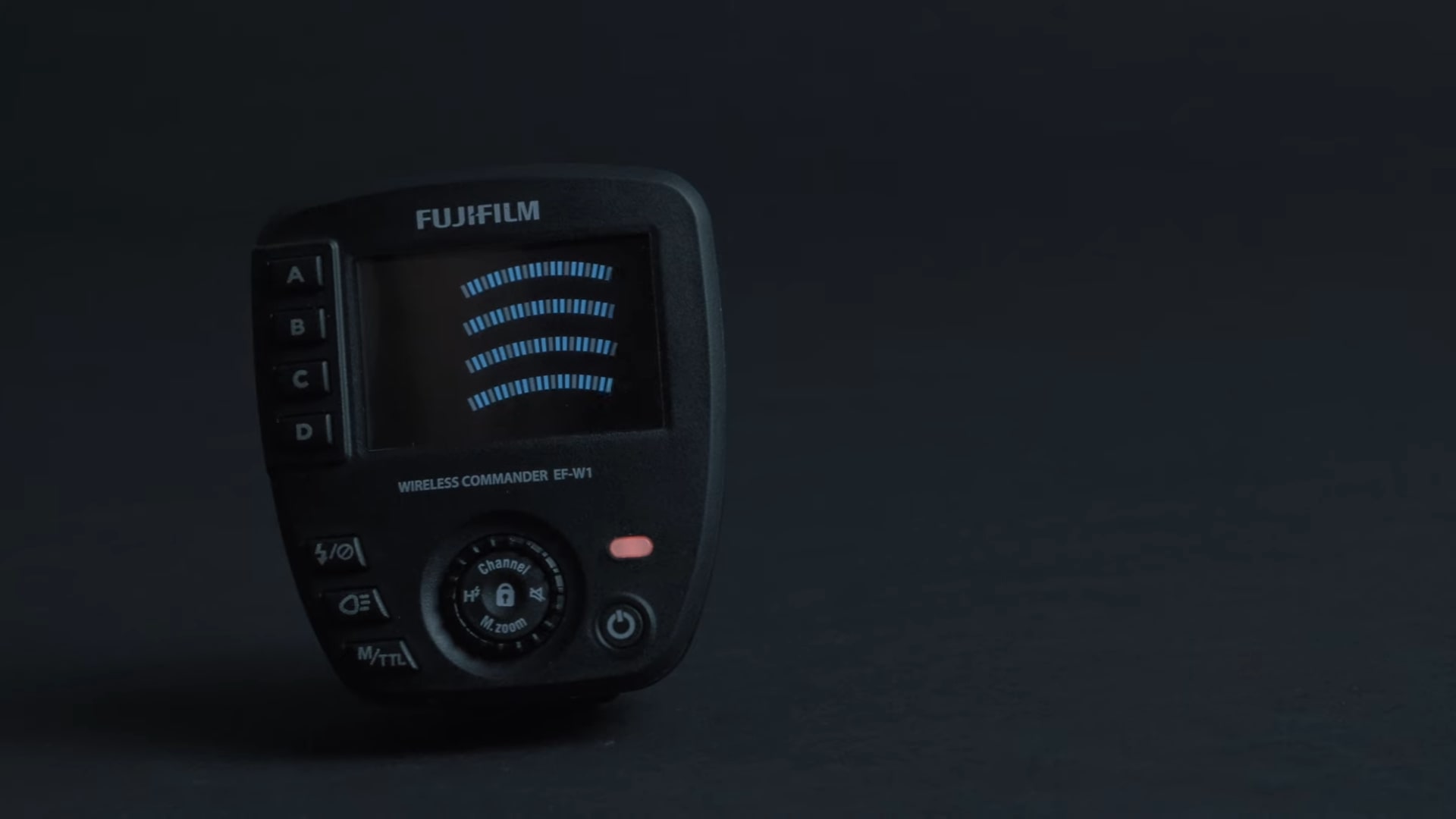 Fujifilm ra mắt flash EF-60 và commander EF-W1 cho dòng máy ảnh X và GFX