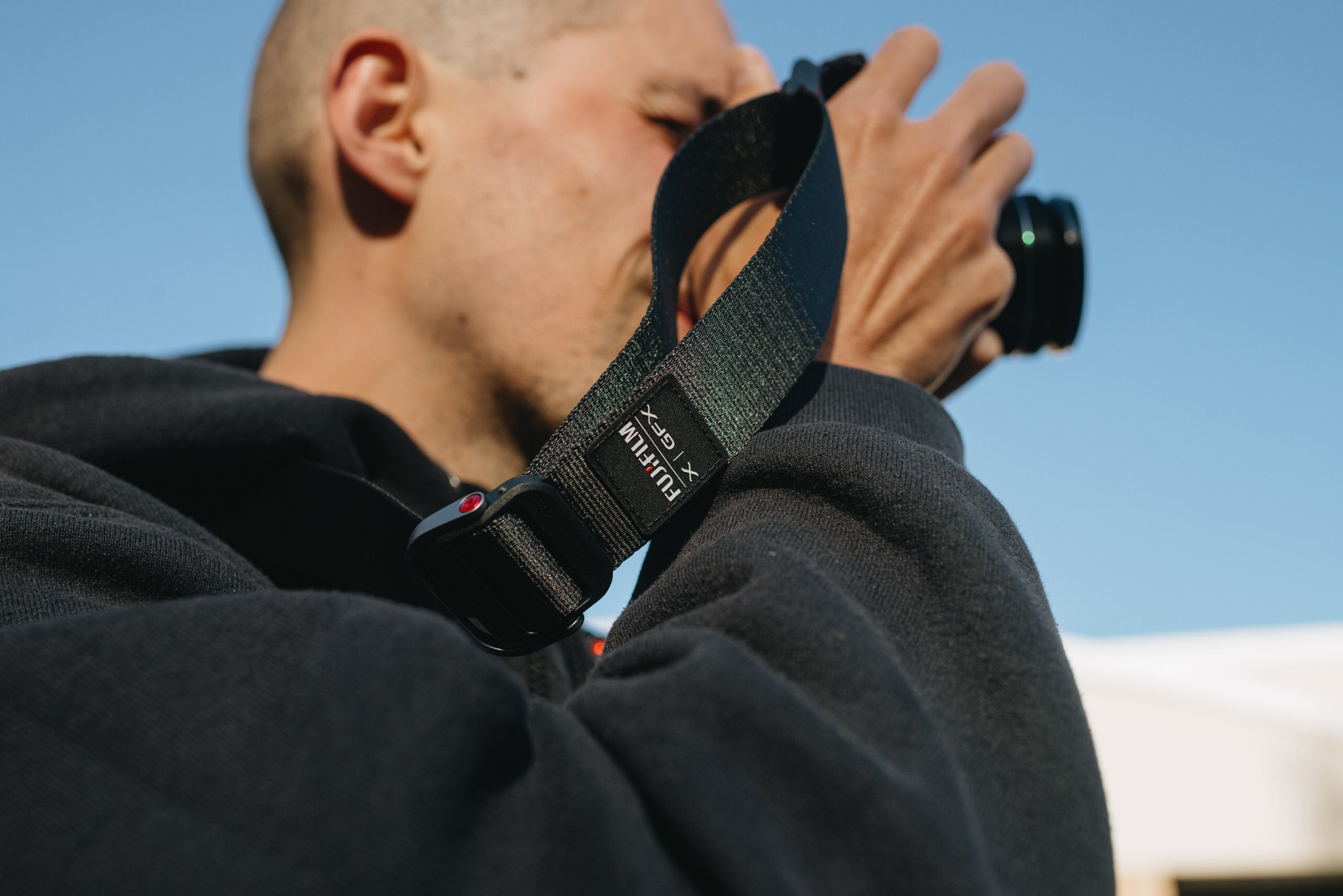 Peak Design ra mắt dây đeo máy ảnh hợp tác với Fujifilm phiên bản giới hạn