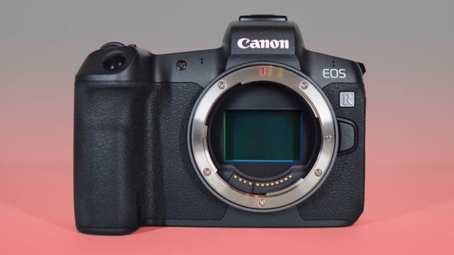Canon EOS R Mark II sẽ được công bố vào tháng 5 /2020
