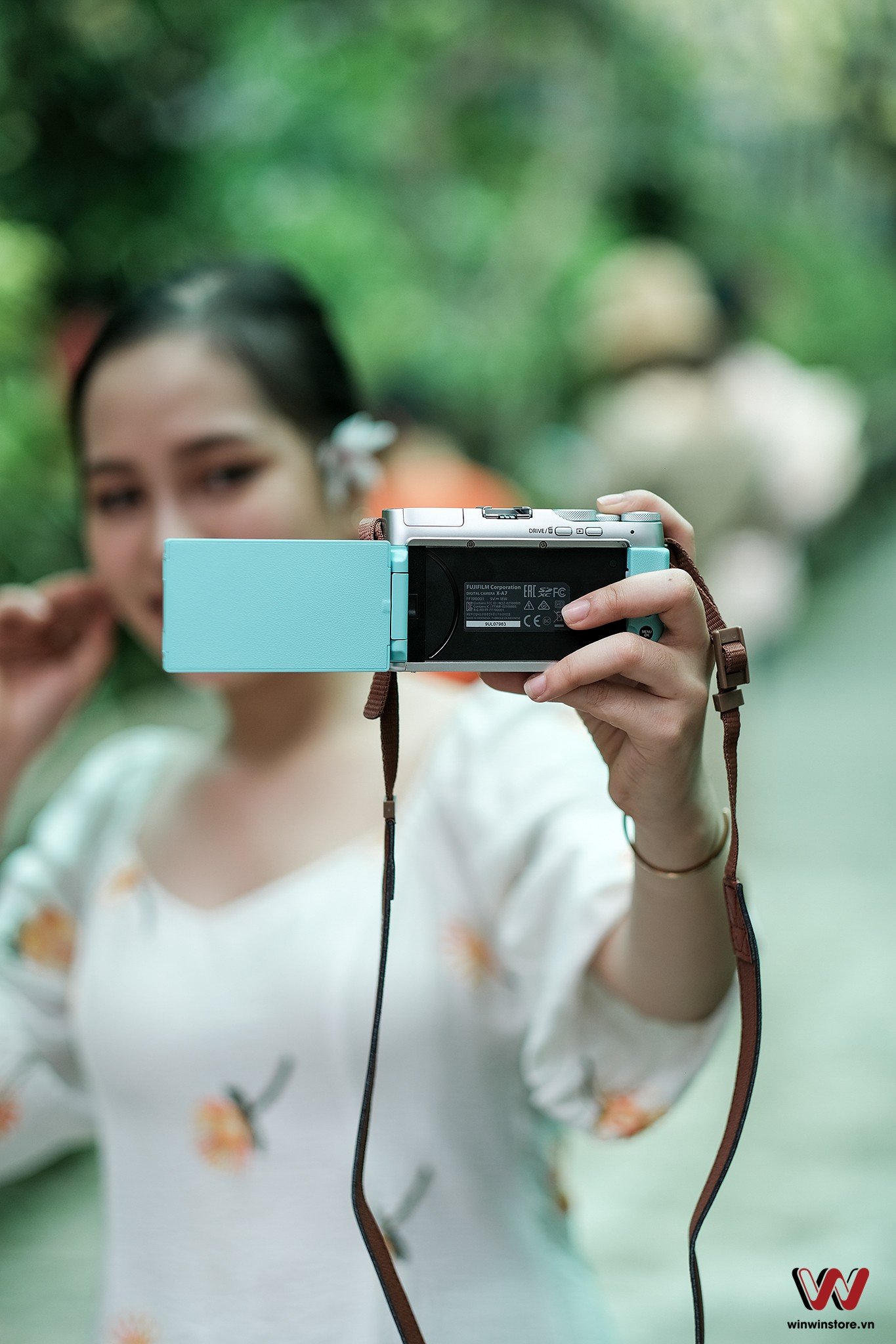 CHỤP ẢNH TIỆN LỢI NHƯ SMARTPHONE TRÊN FUJIFILM XA7