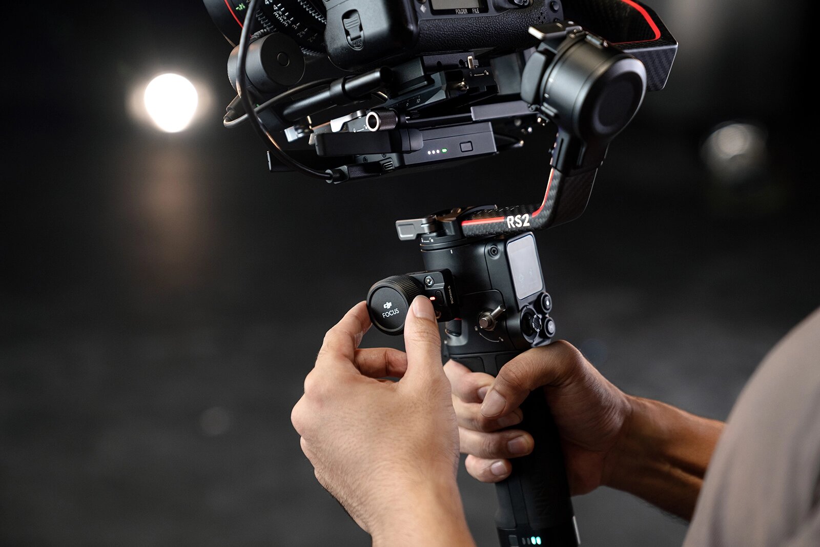 DJI ra mắt gimbal ra mắt RS 2 và RSC 2 và đổi tên dòng gimbal Ronin thành dòng R