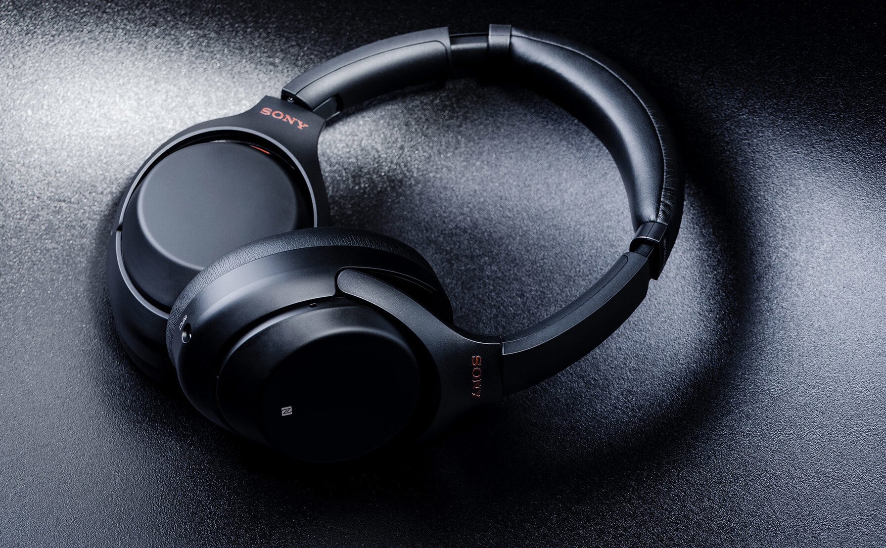 Sony sẽ ra mắt tai nghe chống ồn WH-1000XM4 vào ngày 6/8