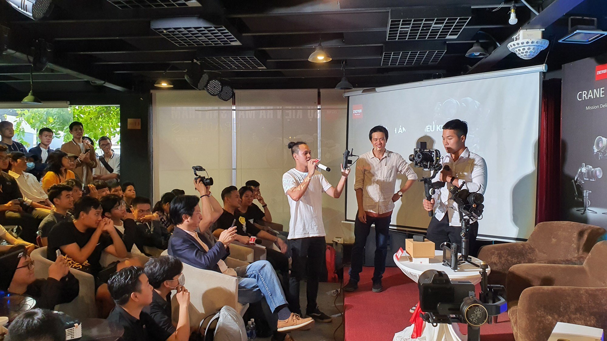 Zhiyun CRANE 2S chính thức ra mắt tại Việt Nam